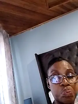 KINKYDOLL4U online show from 02/17/26, 09:39