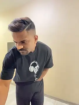 Snapshot of bhagihero chatting on 02/20/26, 08:05 bhagihero online show from 02/20/26, 08:05