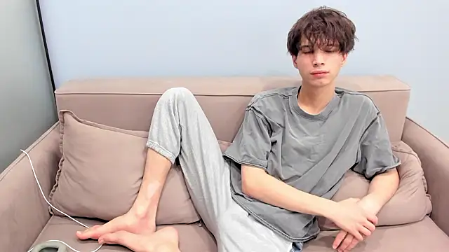 Ur NextDoor Boy online show from 02/17/26, 06:47