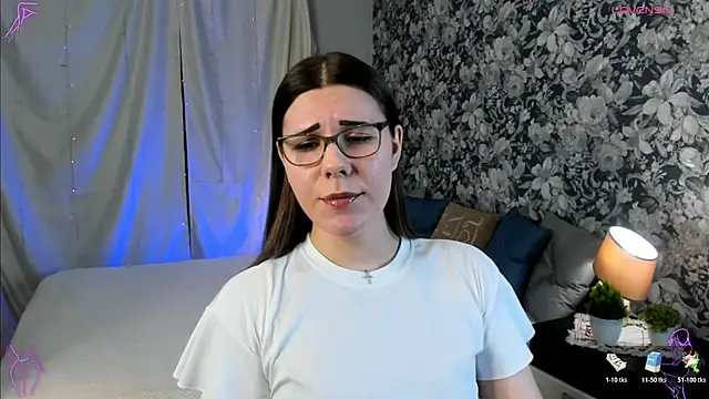 Coraline kitty online show from 02/14/26, 07:49