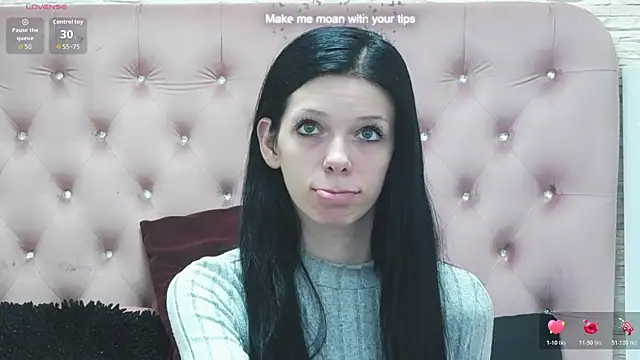 PeachyElla26 online show from 03/03/26, 01:28