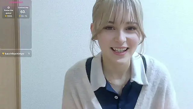 Snapshot of e_ri_ka93 chatting on 04/04/26, 01:52 e ri ka93 online show from 04/04/26, 01:52