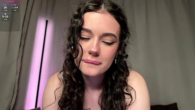 Moonfaairy online show from 03/26/26, 07:19