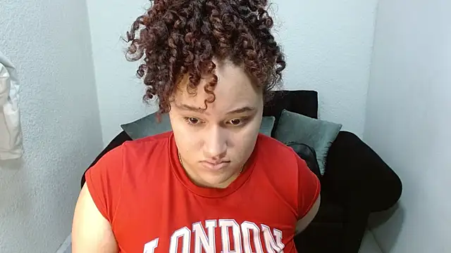 leilanewgirl online show from 03/19/26, 12:42