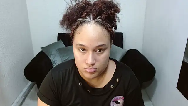 leilanewgirl online show from 03/24/26, 12:32