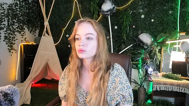 Snapshot of AmyNox chatting on 06/26/26, 01:04 AmyNox online show from 06/26/26, 01:04