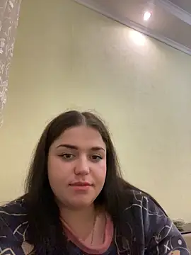 MilaKis online show from 02/15/26, 07:54