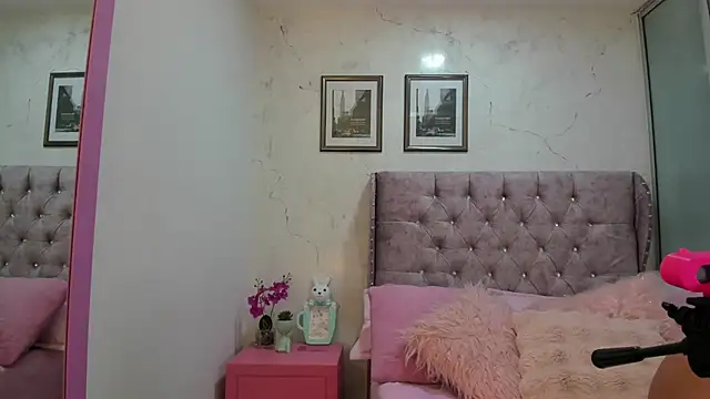 LuciadelaVega online show from 02/26/26, 11:31