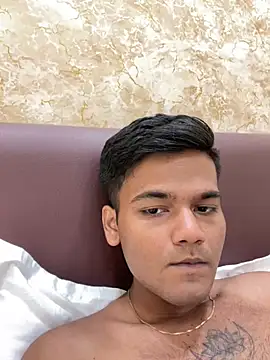 Snapshot of Dazzling_dude chatting on 04/21/26, 08:55 Dazzling dude online show from 04/21/26, 08:55