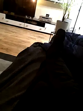 Snapshot of Demik71 chatting on 02/11/26, 07:19 Demik71 online show from 02/11/26, 07:19