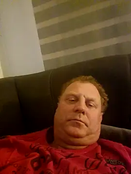 Snapshot of Demik71 chatting on 02/19/26, 08:05 Demik71 online show from 02/19/26, 08:05