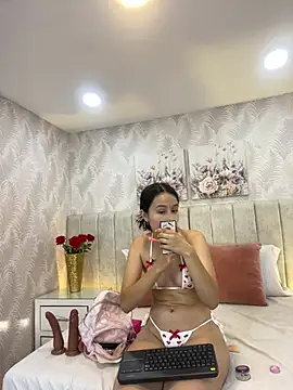 Snapshot of Brisa_Silva chatting on 07/06/26, 11:51 Brisa Silva online show from 07/06/26, 11:51