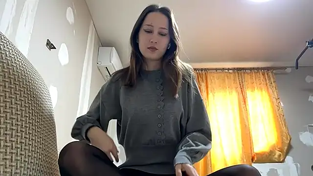 Snapshot of VickieKush chatting on 04/23/26, 04:14 VickieKush online show from 04/23/26, 04:14