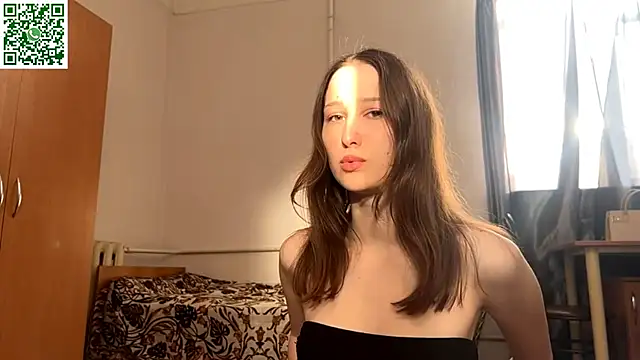 Snapshot of VickieKush chatting on 05/09/26, 03:06 VickieKush online show from 05/09/26, 03:06