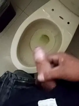 Snapshot of fercheyy chatting on 02/10/26, 09:41 fercheyy online show from 02/10/26, 09:41