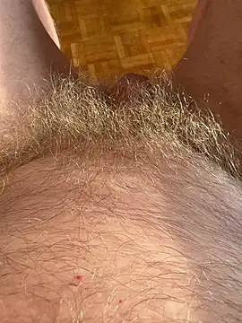 Snapshot of benoitxxx chatting on 03/24/26, 06:51 benoitxxx online show from 03/24/26, 06:51