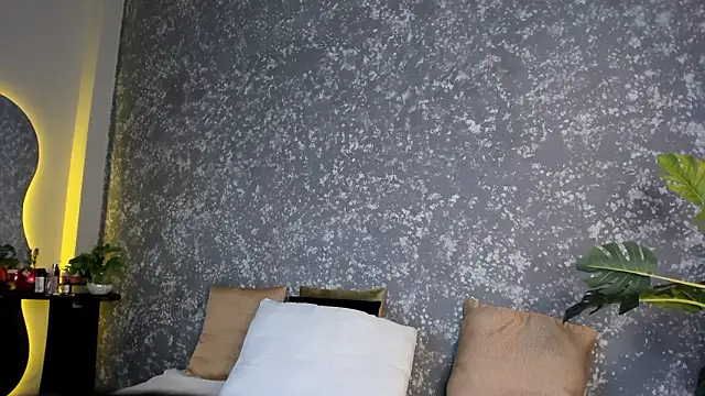 emma  summers online show from 03/19/26, 07:18