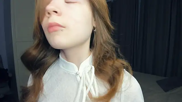 LavenderMitten online show from 03/22/26, 05:55