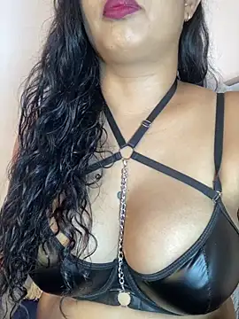 Snapshot of RousseSmith chatting on 03/10/26, 08:58 RousseSmith online show from 03/10/26, 08:58