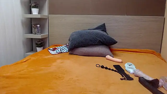 PinkyTwerkyX online show from 02/01/25, 06:54