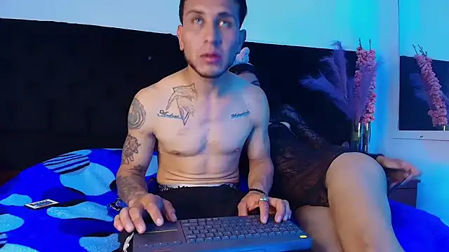 thonixxandluna online show from 03/03/26, 07:53