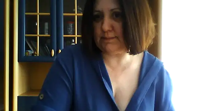 Snapshot of LockyCharm111 chatting on 03/03/26, 01:06 LockyCharm111 online show from 03/03/26, 01:06