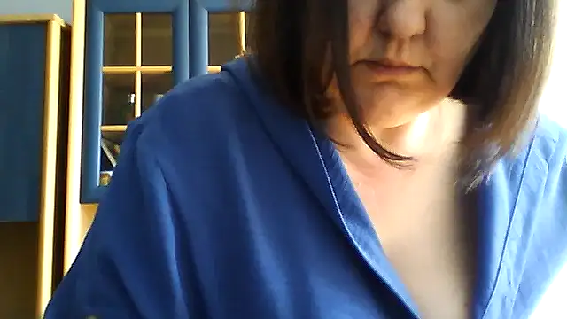 Snapshot of LockyCharm111 chatting on 03/04/26, 09:59 LockyCharm111 online show from 03/04/26, 09:59