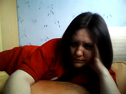 Snapshot of LockyCharm111 chatting on 04/11/26, 02:32 LockyCharm111 online show from 04/11/26, 02:32