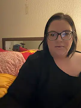 FreaksOffALeash3261 online show from 05/22/26, 12:11