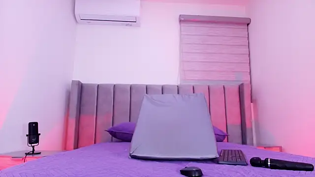 Snapshot of freyhasmith_ chatting on 03/11/26, 03:01 freyhasmith online show from 03/11/26, 03:01