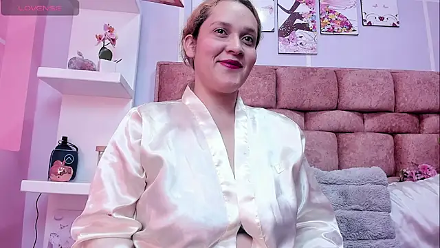 CurvaDorada noa online show from 03/02/26, 07:10