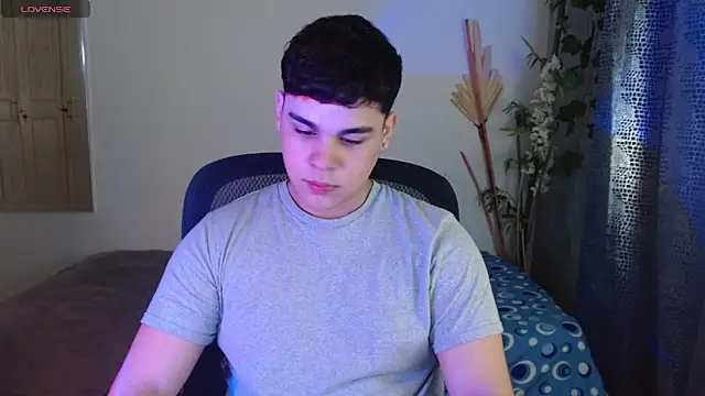 eithan jonnes online show from 03/27/26, 07:13