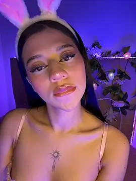 Deva 00 online show from 04/04/26, 01:59