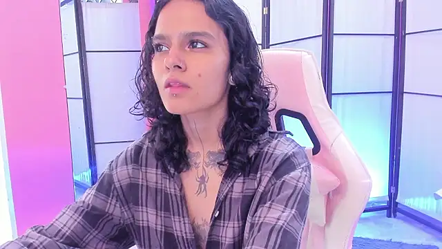 Julianne 7 online show from 02/16/26, 07:32