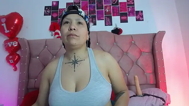 Snapshot of nat_evans8 chatting on 03/17/26, 02:49 nat evans8 online show from 03/17/26, 02:49