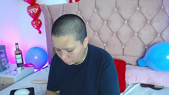 Snapshot of nat_evans8 chatting on 03/24/26, 11:48 nat evans8 online show from 03/24/26, 11:48