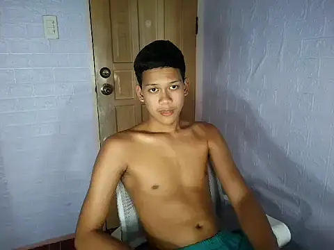 UrAsian Turjak online show from 02/28/26, 07:09