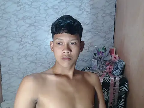 UrAsian Turjak online show from 06/19/26, 11:25