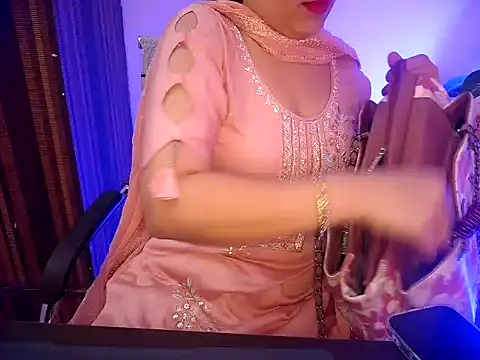  chitranshi online show from 02/21/26, 05:19