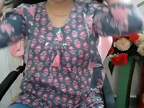 Snapshot of _chitranshi chatting on 07/03/26, 05:14 chitranshi online show from 07/03/26, 05:14