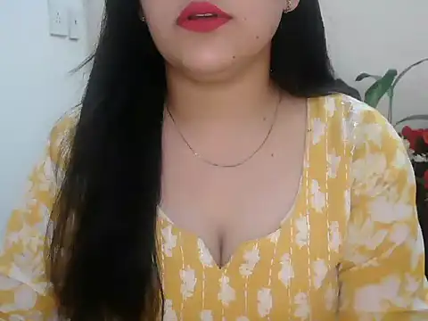 Snapshot of _chitranshi chatting on 07/27/26, 05:58 chitranshi online show from 07/27/26, 05:58