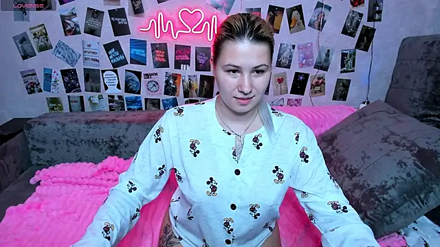 Snapshot of x_Ulya1cutex chatting on 03/02/26, 07:15 x Ulya1cutex online show from 03/02/26, 07:15