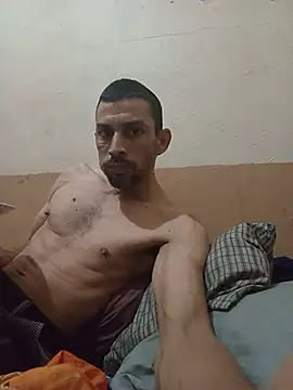 Snapshot of segnini21 chatting on 06/29/26, 03:24 segnini21 online show from 06/29/26, 03:24
