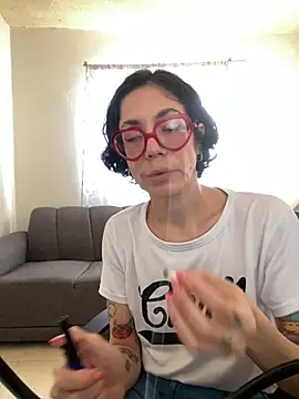 Snapshot of JeanneDuval8888 chatting on 03/15/26, 12:16 JeanneDuval8888 online show from 03/15/26, 12:16