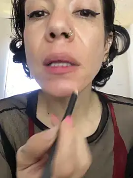 Snapshot of JeanneDuval8888 chatting on 03/17/26, 10:24 JeanneDuval8888 online show from 03/17/26, 10:24