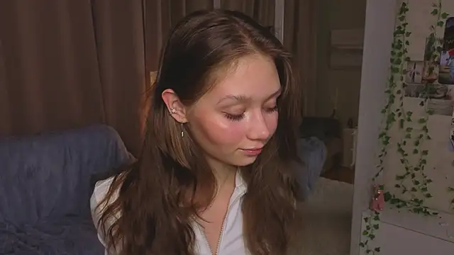 HolliBillig online show from 02/13/26, 07:21