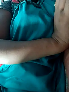 Snapshot of cutezara4 chatting on 04/23/26, 08:22 cutezara4 online show from 04/23/26, 08:22