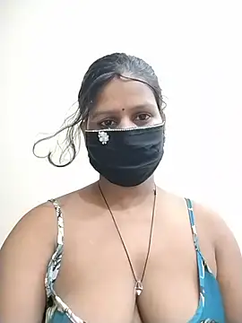 Snapshot of ankita077 chatting on 07/16/26, 12:33 ankita077 online show from 07/16/26, 12:33