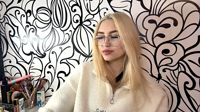 Kat Catherine online show from 02/10/26, 07:40