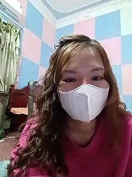 Snapshot of Trang26 chatting on 02/21/26, 03:13 Trang26 online show from 02/21/26, 03:13